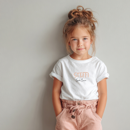 Große Cousine -personalisierbar- Kinder T-Shirt