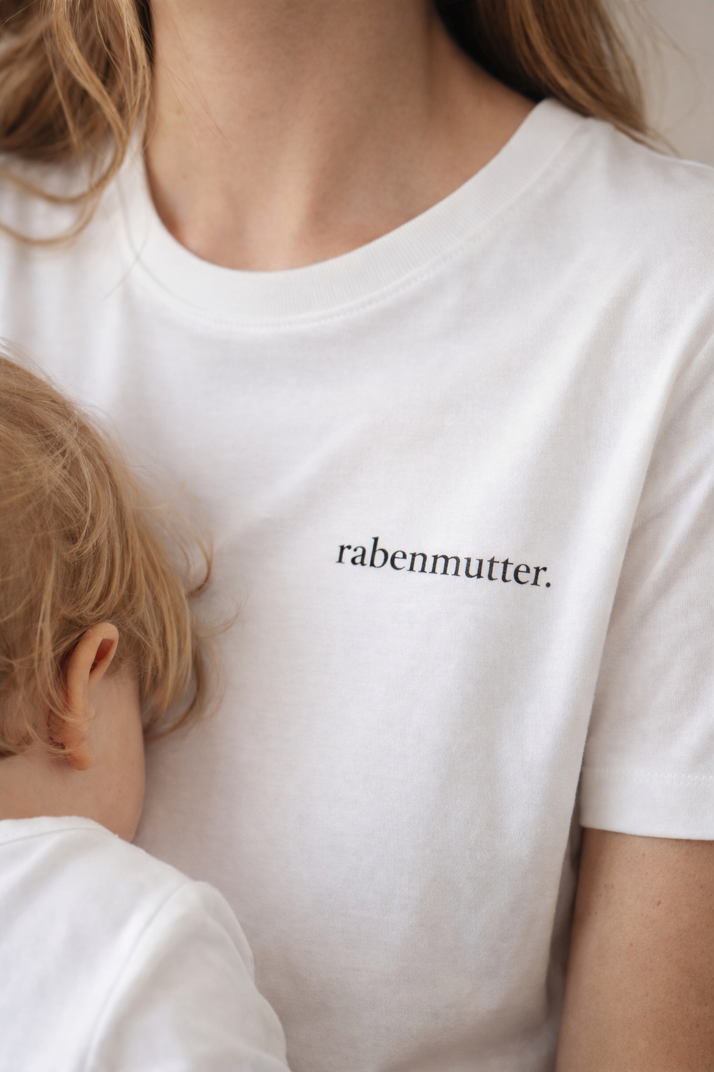 rabenmutter. Ehrliches Mama Statement Shirt