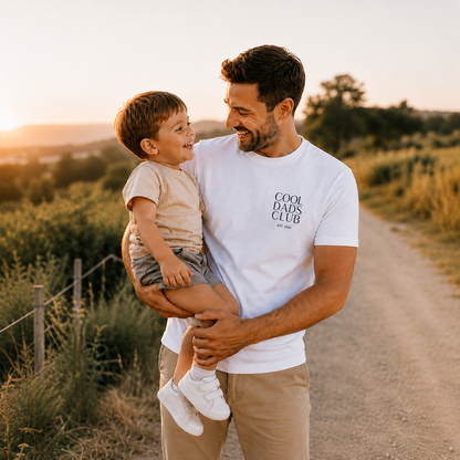 COOL DADS CLUB -personalisierbar- Herren Premium Shirt